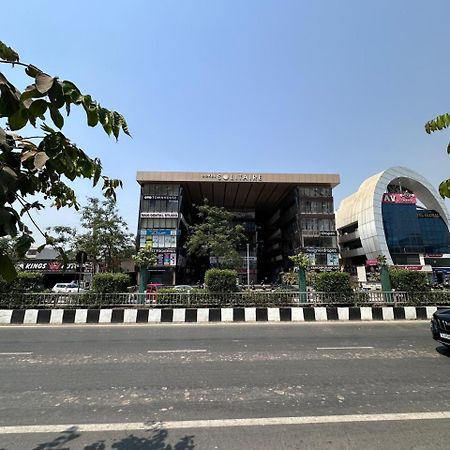 Hotel Gokul Solitaire, Surat Bhatha Ngoại thất bức ảnh