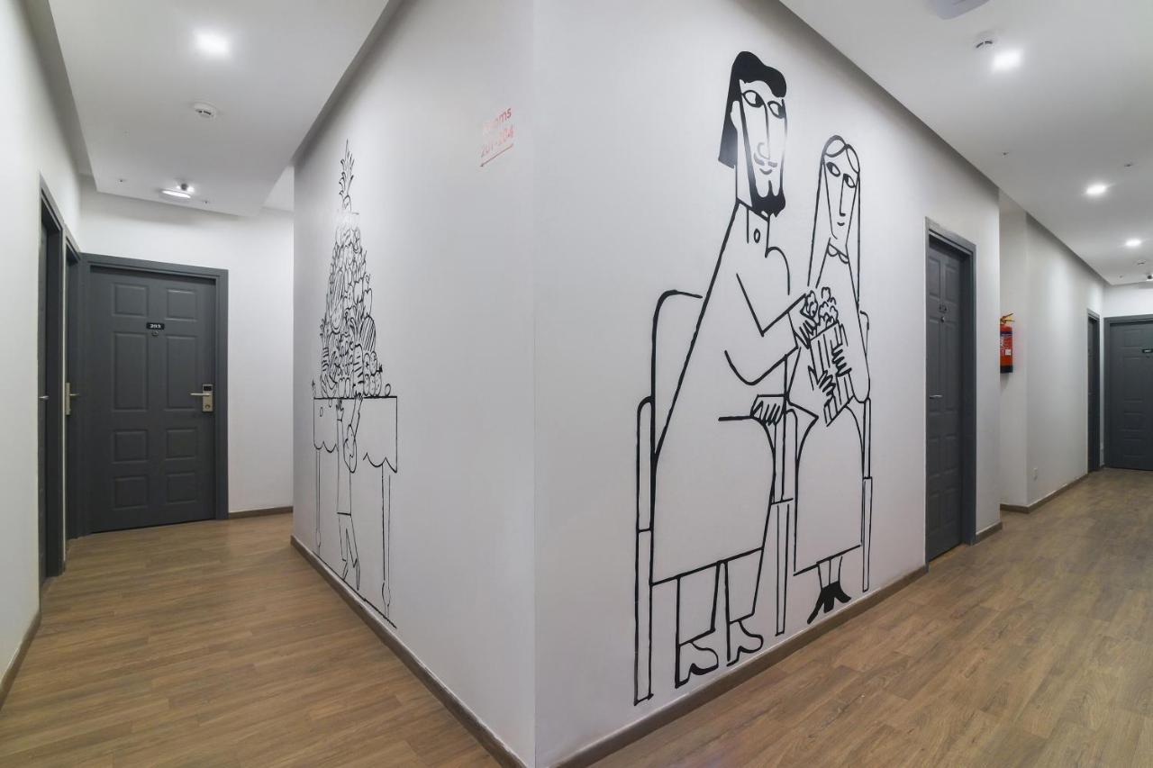 Hotel Gokul Solitaire, Surat Bhatha Ngoại thất bức ảnh