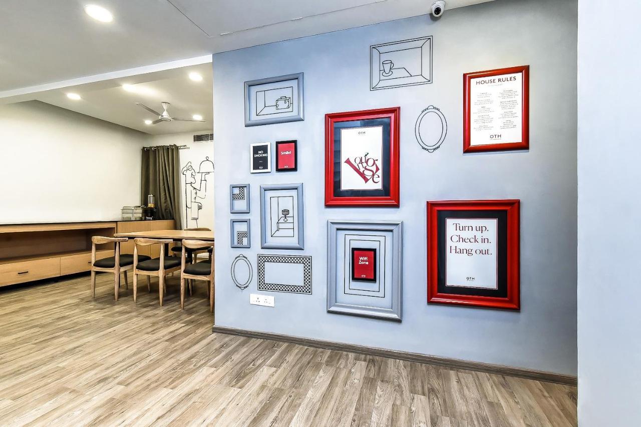 Hotel Gokul Solitaire, Surat Bhatha Ngoại thất bức ảnh