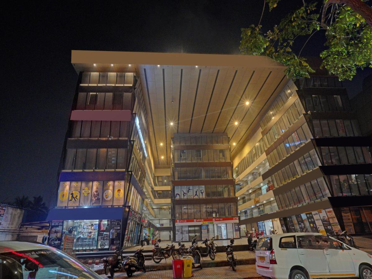 Hotel Gokul Solitaire, Surat Bhatha Ngoại thất bức ảnh